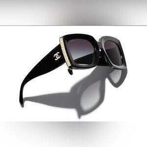 Chanel Black Sunglasses $600